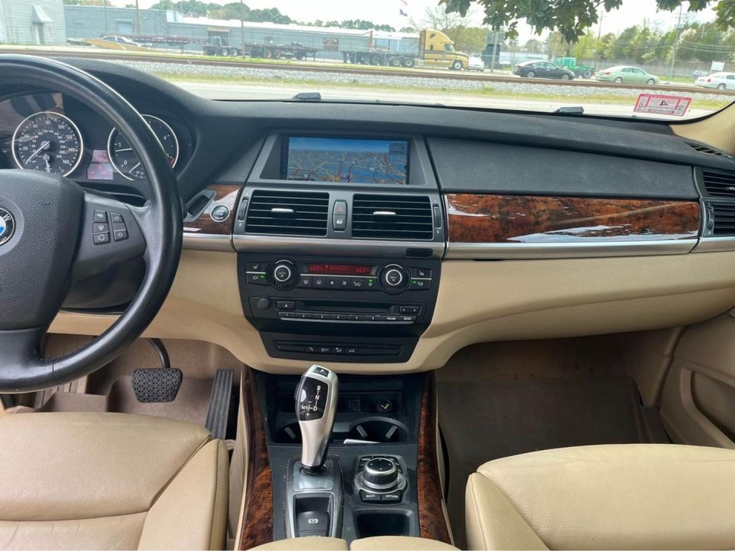 2012 Brown /Tan BMW X5 xDrive 35D (5UXZW0C59CL) with an 3.0 M57 i6 engine, 6 Speed Auto transmission, located at 5700 Curlew Drive, Norfolk, VA, 23502, (757) 455-6330, 36.841885, -76.209412 - Photo#9